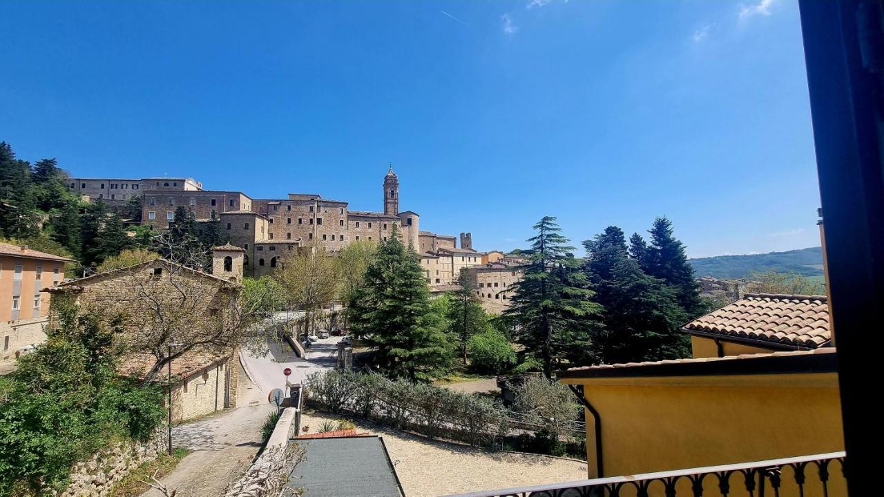 Fontecorona Bed And Breakfast Serra San Quirico Exterior foto